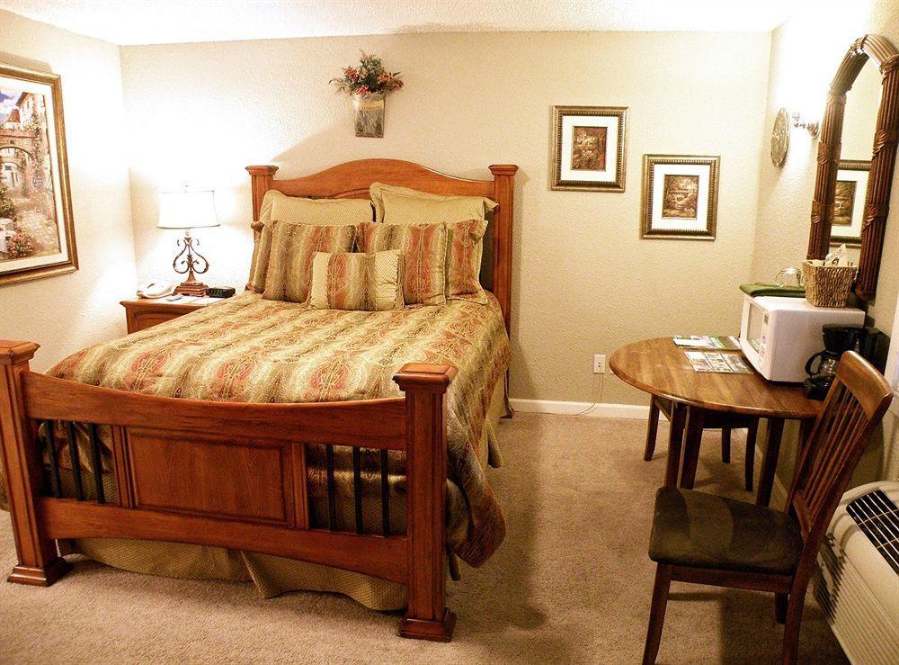 Silverton Inn & Suites מראה חיצוני תמונה