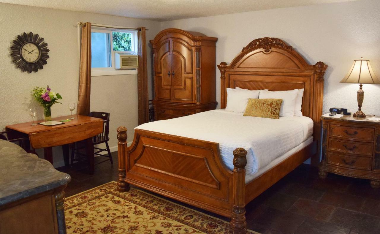 Silverton Inn & Suites מראה חיצוני תמונה